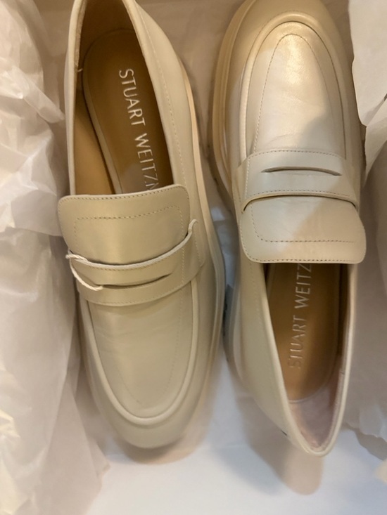 Stuart Weitzman Shoes - Stuart Weitzman Cream Leather Penny Loafers